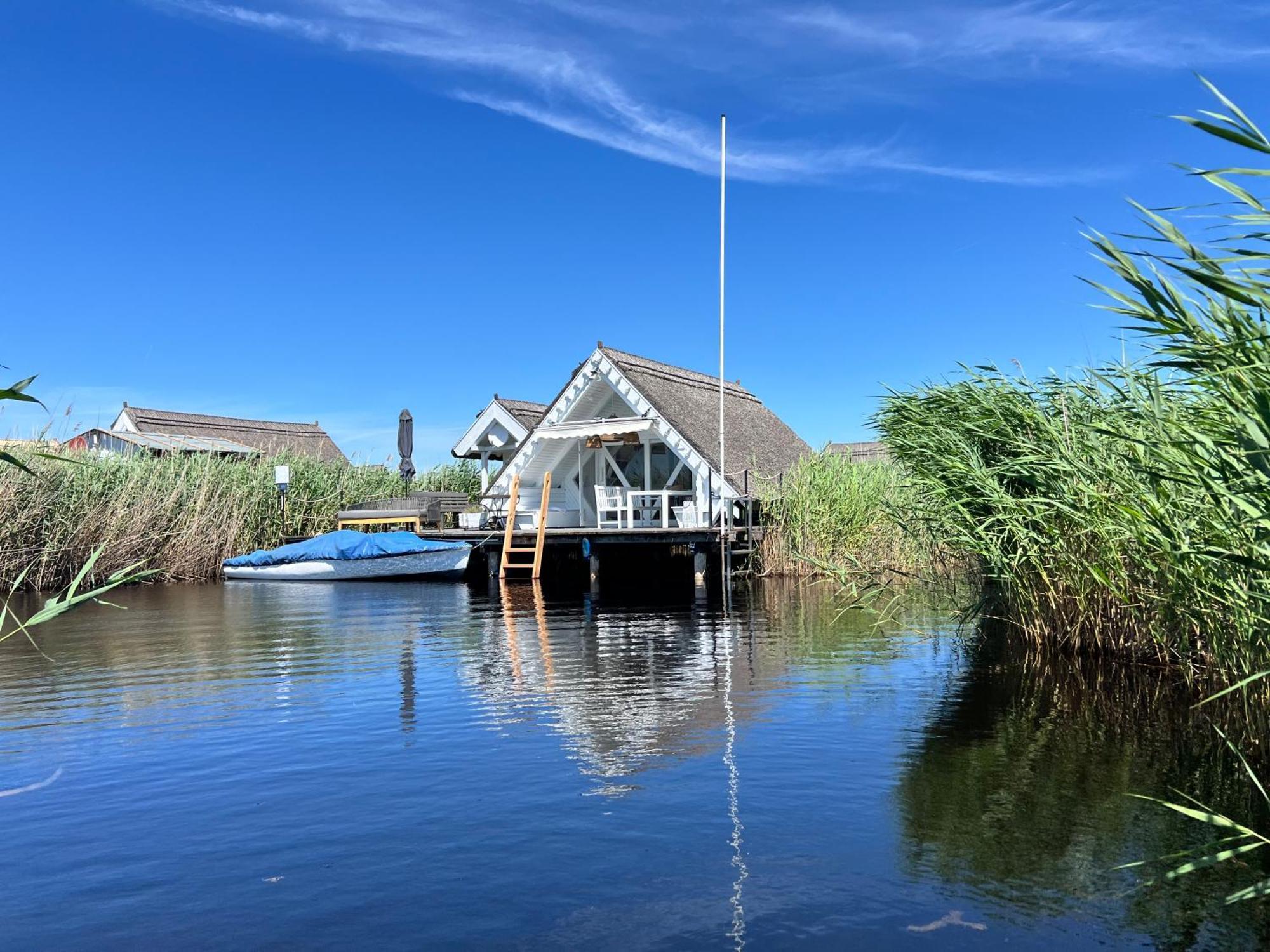 Seehuette Neusiedlersee - Seehaus Inklusive Elektroboot Rust Exteriér fotografie