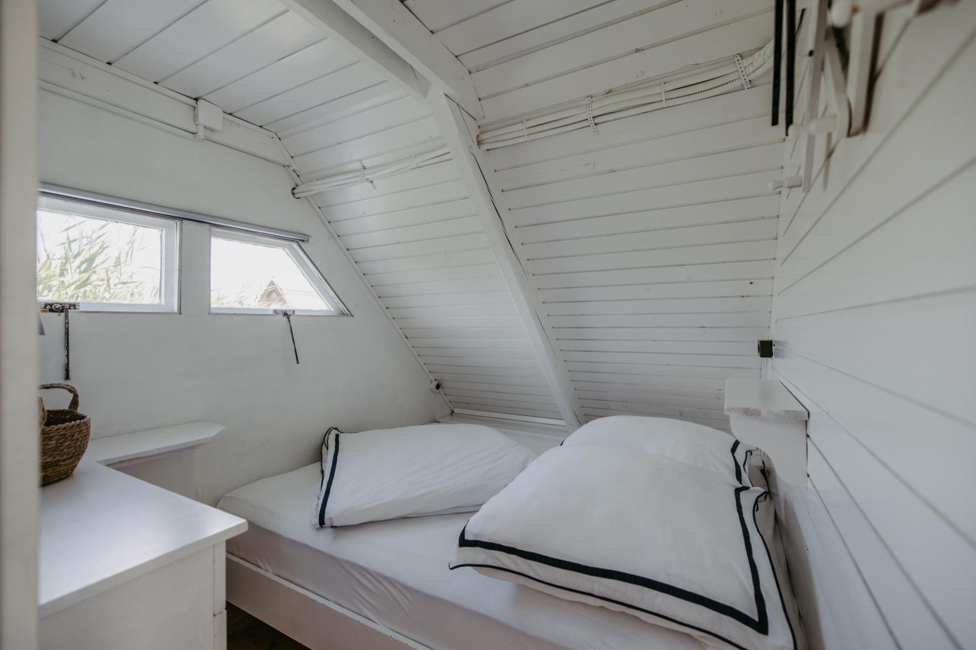 Seehuette Neusiedlersee - Seehaus Inklusive Elektroboot Rust Exteriér fotografie